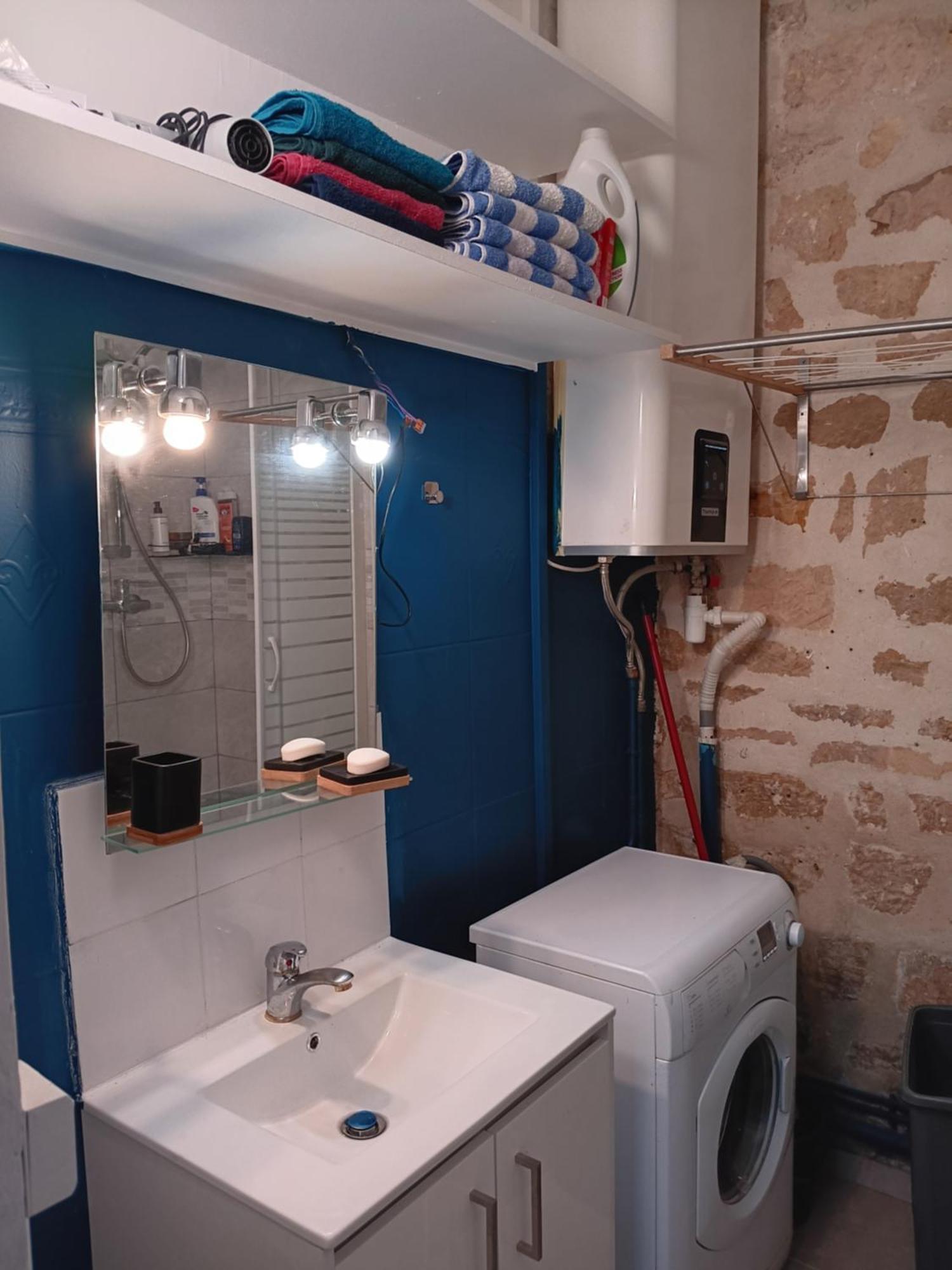 Apartamento Studio Au Pied De La Basilique Du Sacre Coeur París Exterior foto